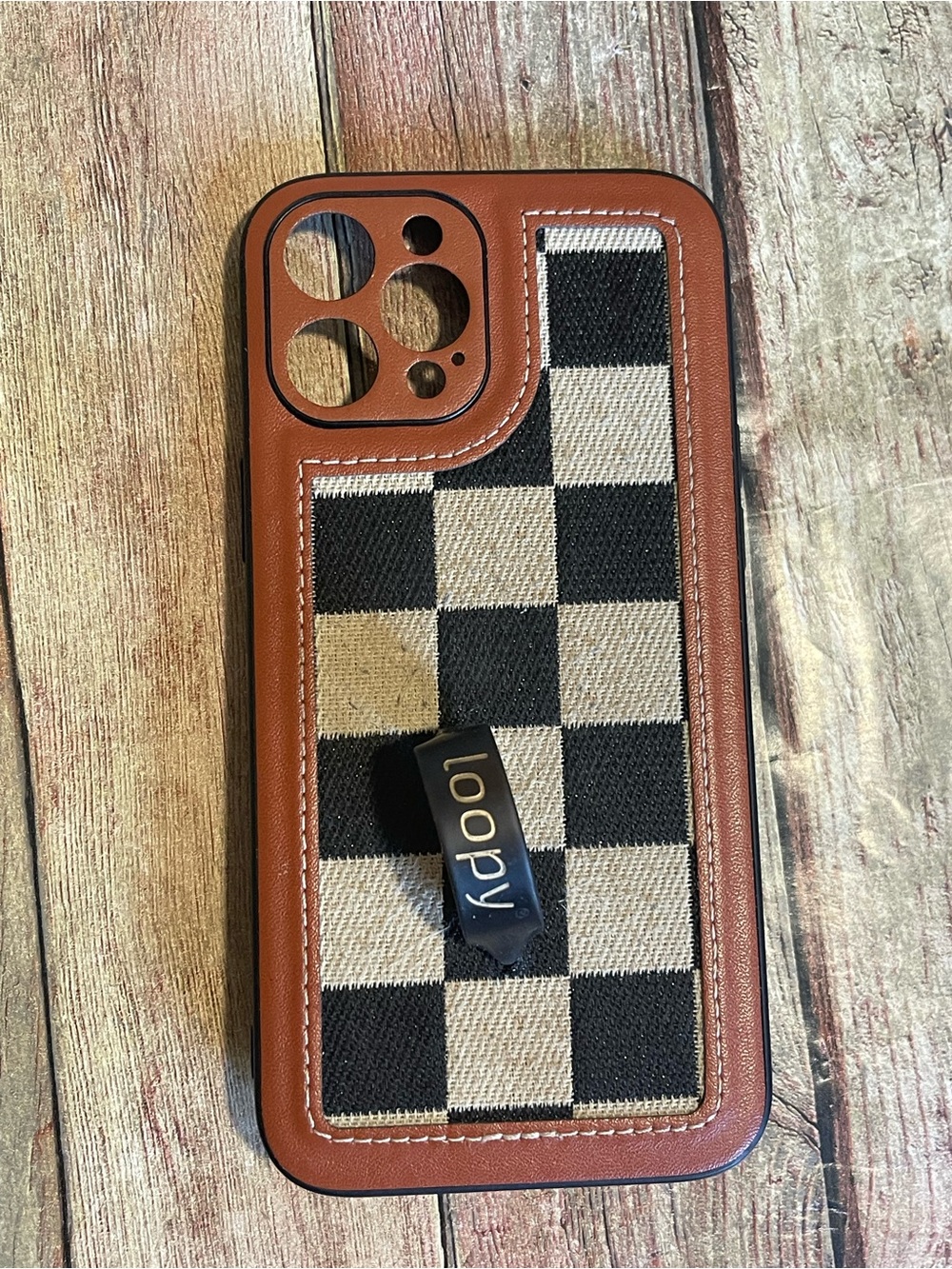 Loopy Case Brown Leather with Black & Cream Checker Hand Strap Phone Case